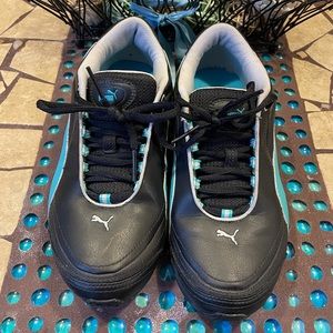 PUMA Women’s tennis shoes